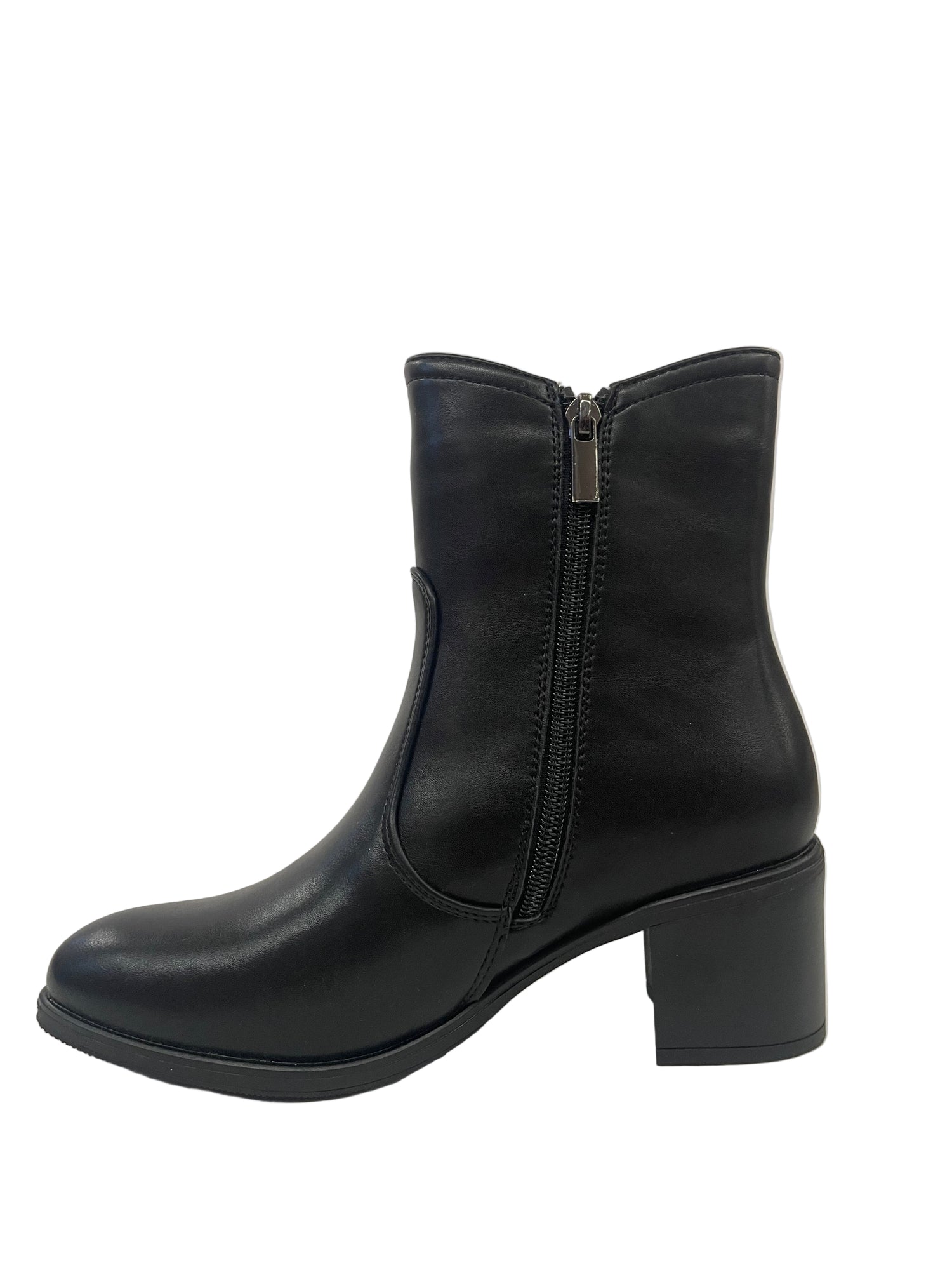 Stivaletto con tacco basso Renato Balestra